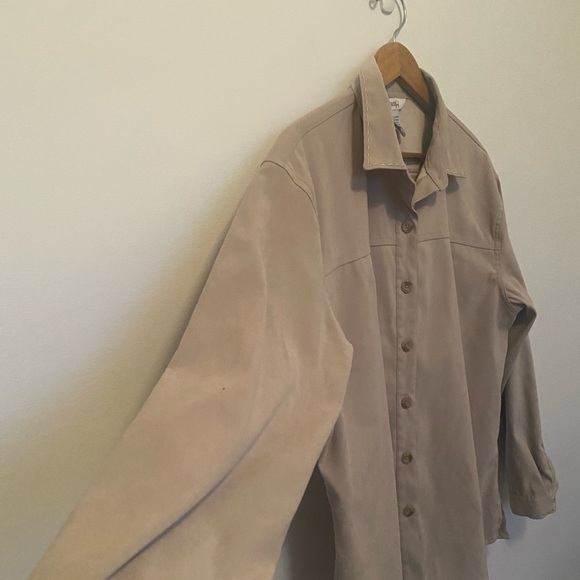 NORTHERN Reflections Top Shacket Button Up Neutral Minimalist Blouse Tan Collar - Picture 3 of 10